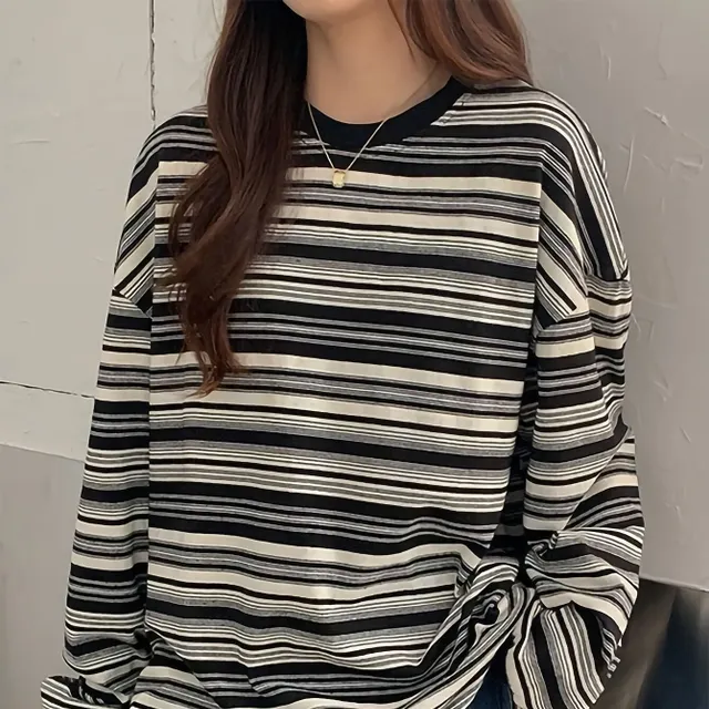 Women's T-shirt with long sleeve and stripes, free time polyester blend, round neckline, regular fit, spring/Autumn fashion top, no pockets