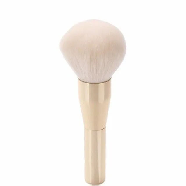 Professional make-up brush