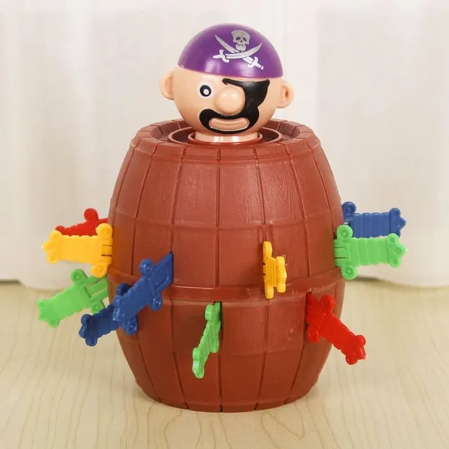 Social game for children - Pirat in barrel