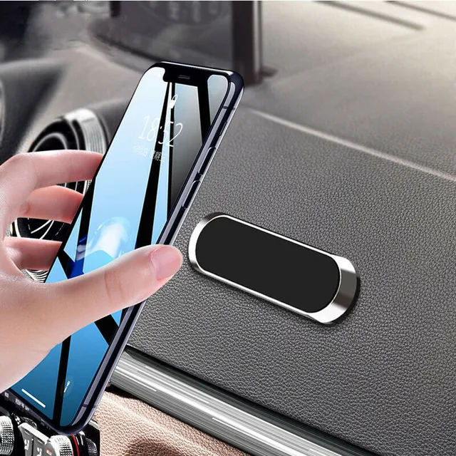 Suport universal magnetic pentru telefonul mobil în mașină