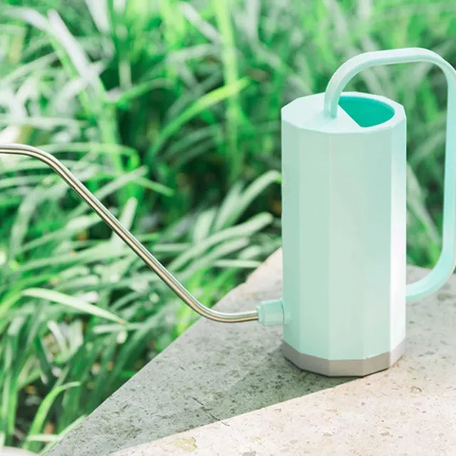 High geometric watering can with gooseneck