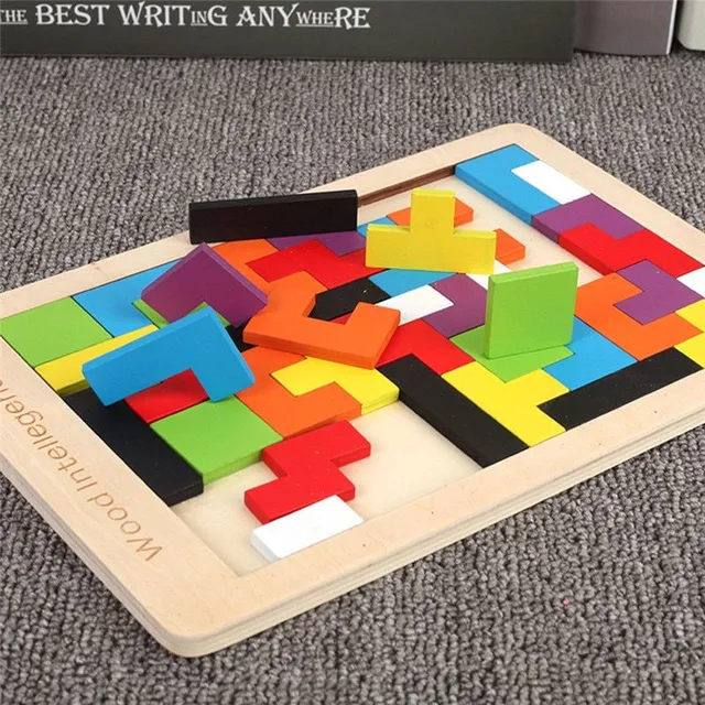 Fa színű 3D-s puzzle - iskolai játék (3D Puzzle)