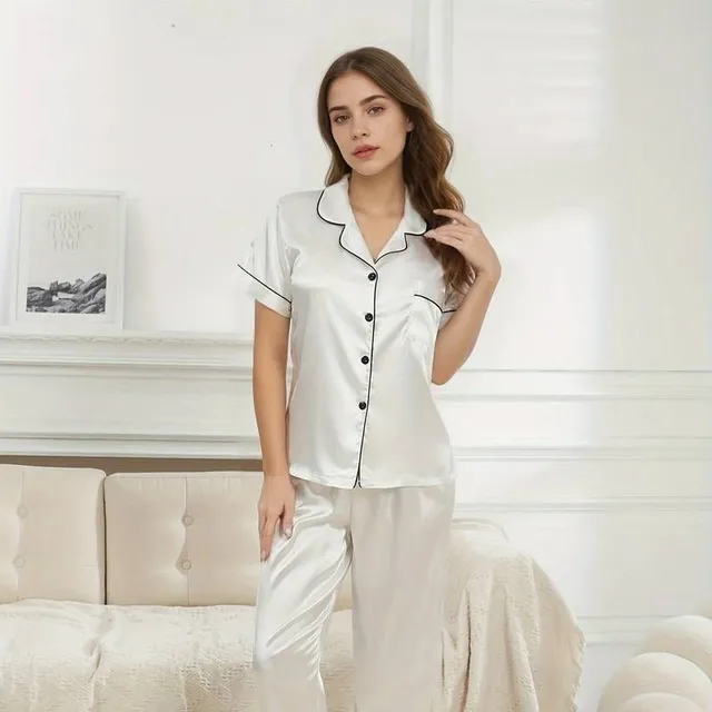 Satin pajama ensemble, short sleeve for buttons