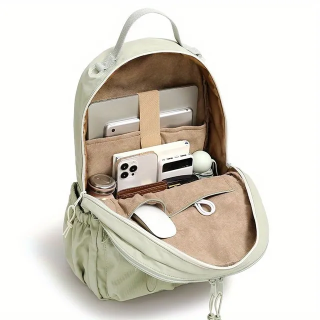 Cestovný priestranný batoh s mnohými vreckami
