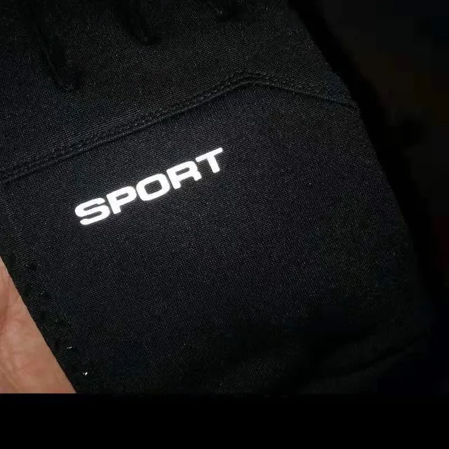 Univerzální zimní rukavice s dotykovým displejem
