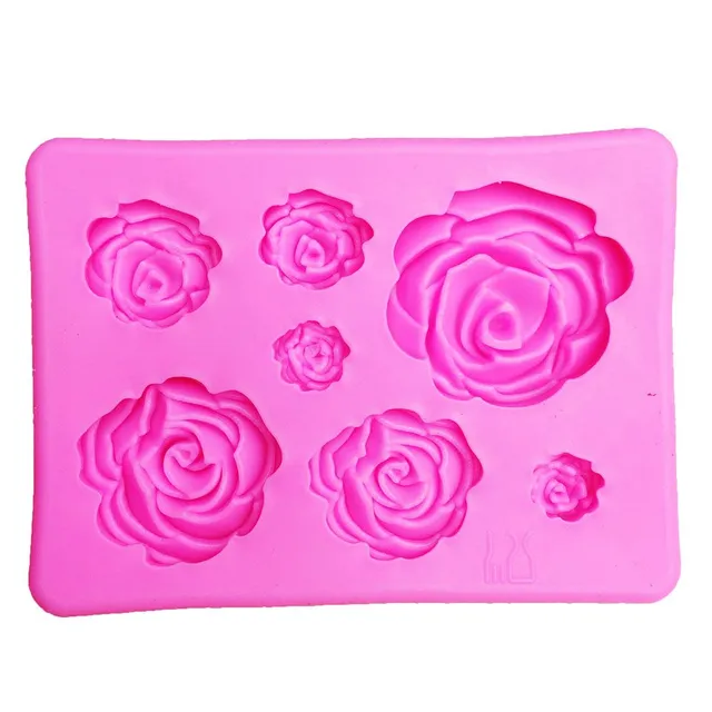 3D baking silicone mold in the shape of a rose
