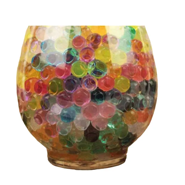 Balls into vase 500 pcs