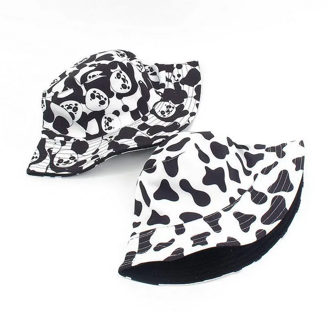 Stylish summer hat with animal patterns