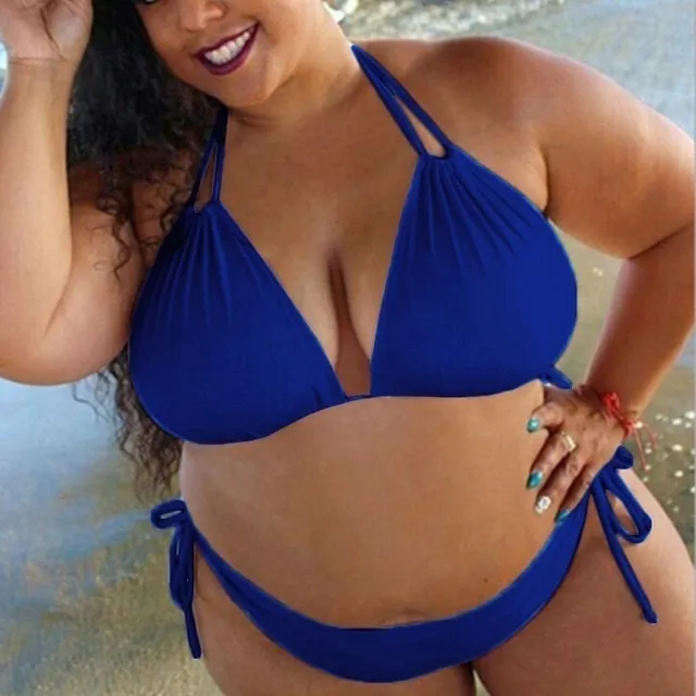 Women's two-piece plus size bikini