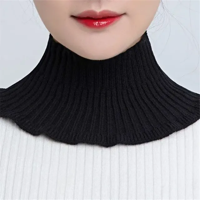 Ladies' collar with ruffles - warm knitted fake collar