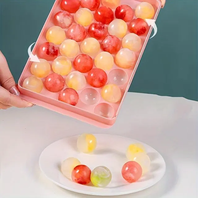 Practical form for ice balls made of plastic - 144 ice cubes in one filling, easy tilting, suitable for freezers