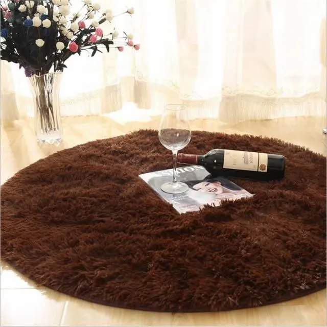 Kulatý huňatý koberec brown 60x60cm