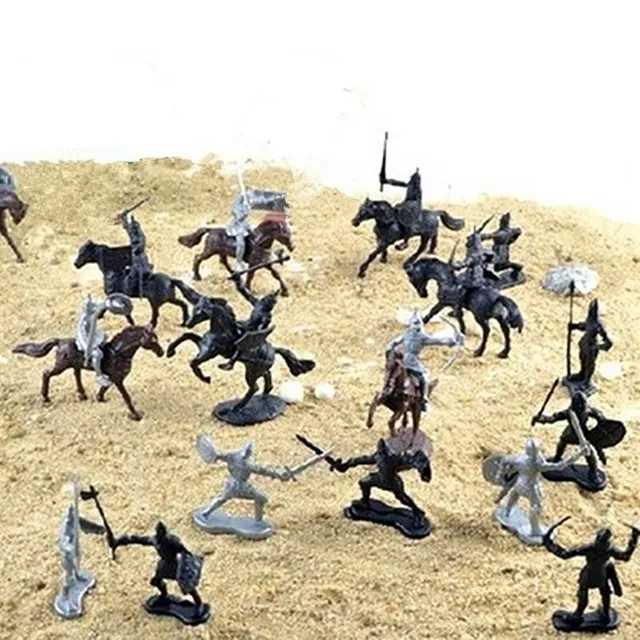 Figurine cavaleri - dimensiune 8 cm - set de 28 de bucăți