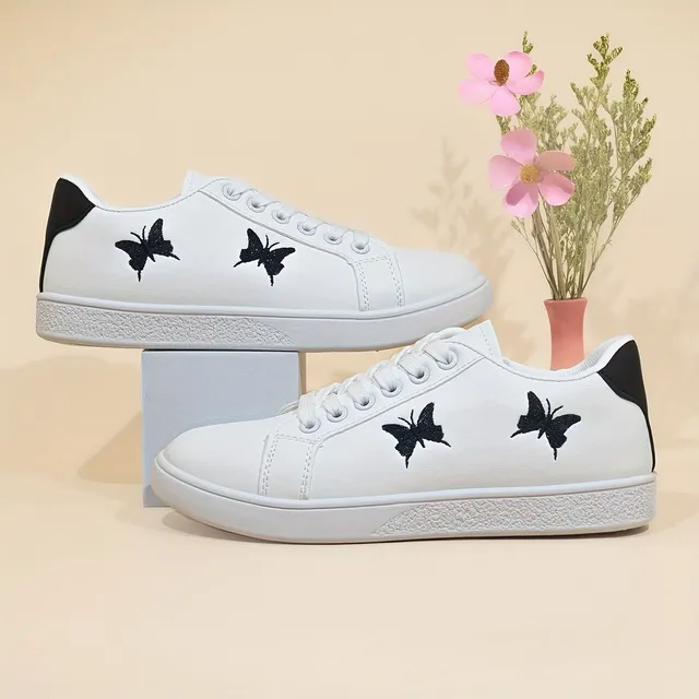 Women's ankle sneakers with bow tie embroidery and lacework - light and comfortable