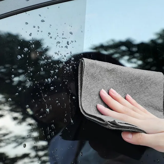 No smudge, multifunctional for windows, mirrors, cars, kitchen and bathroom