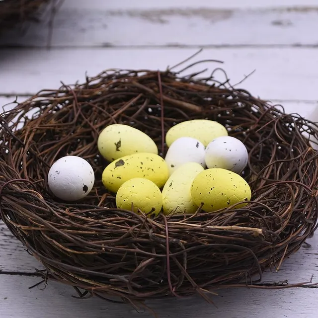 Easter decoration nest of different sizes