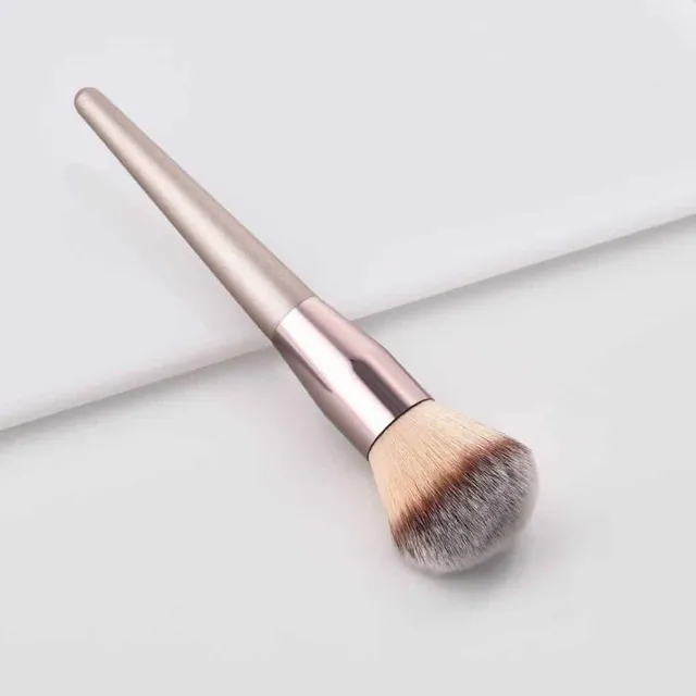 Quality brush makeup