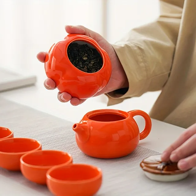 Tea set Pear, teapot and cups