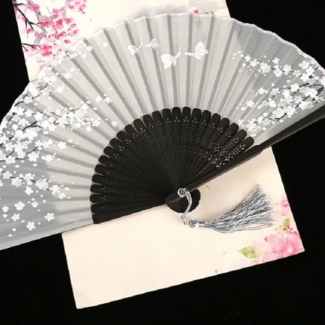 Japanese fan with floral motif