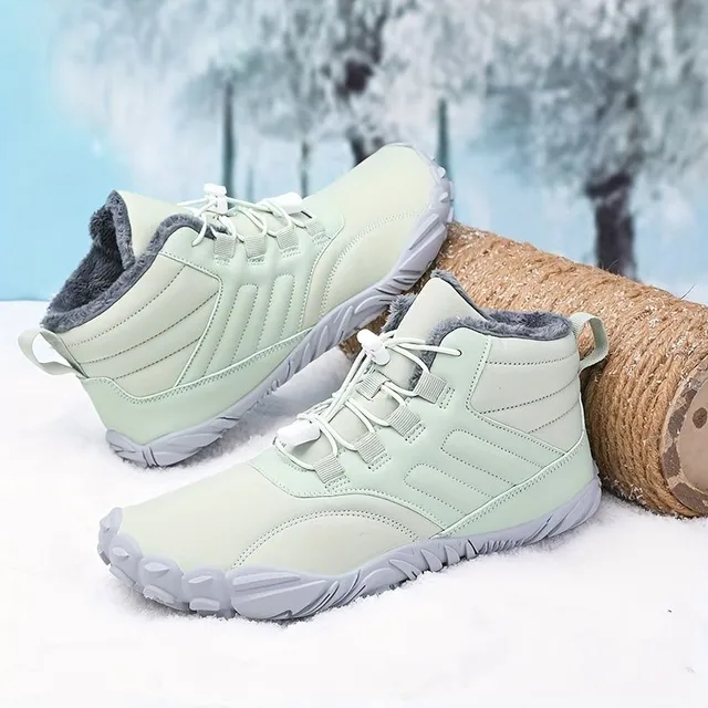 Warm, insulated winter boots for women with non-slip sole