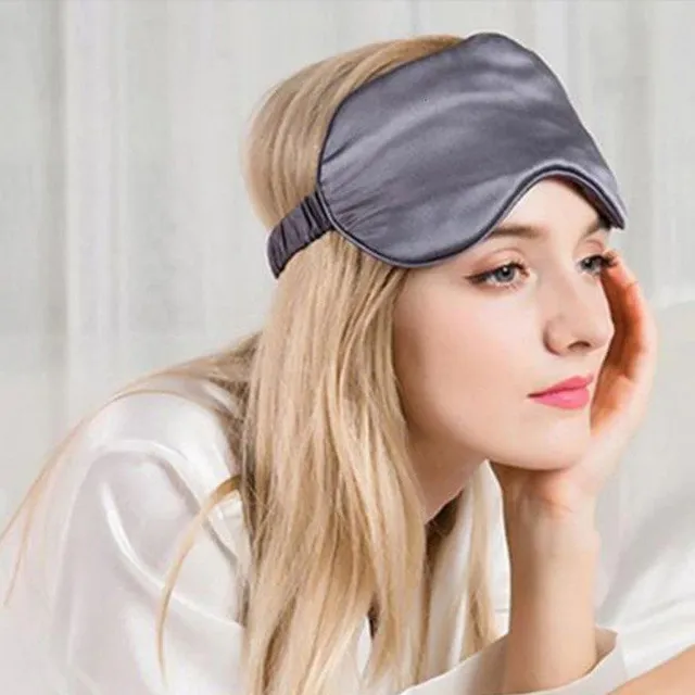 Silk eye mask for quality sleep