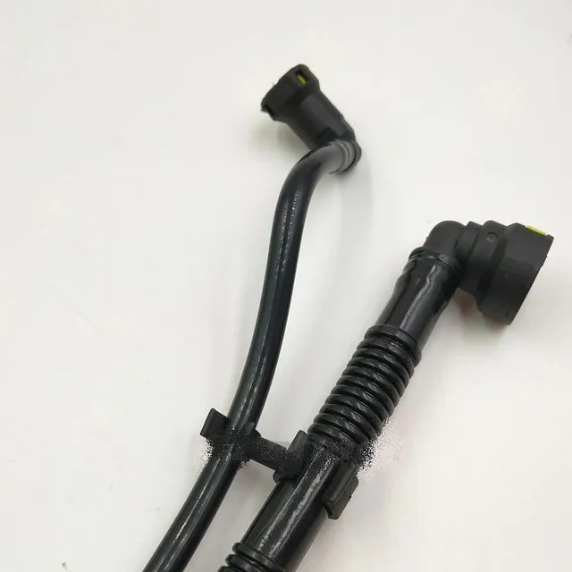 Crankcase ventilation hose