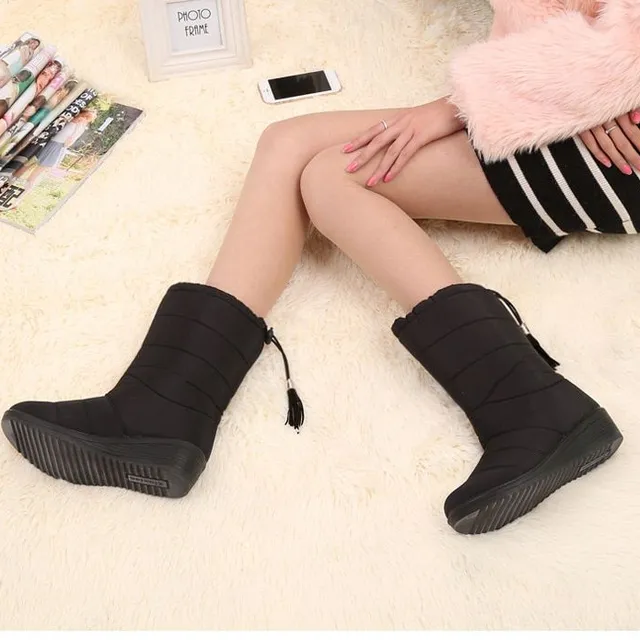 Winter snow boots for women with back closure