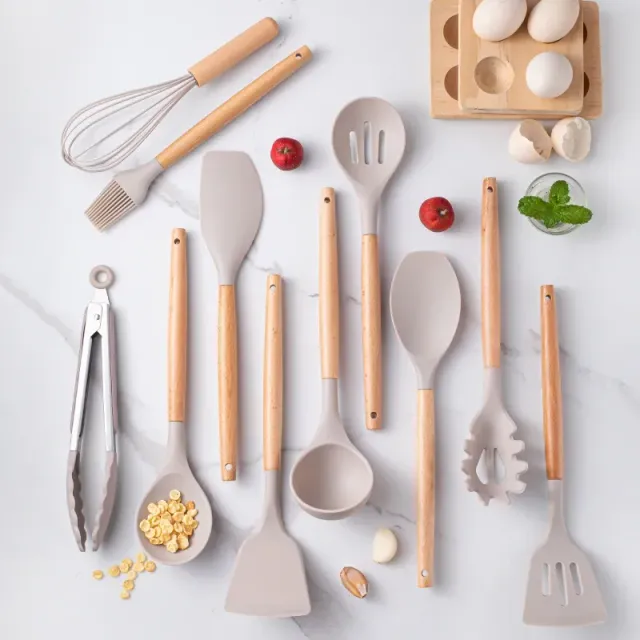 Ustensiles de cuisine en silicone avec poignée en bois - Ensemble de 12 pièces