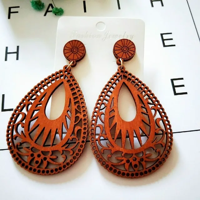 Women's luxury earrings made of African wood