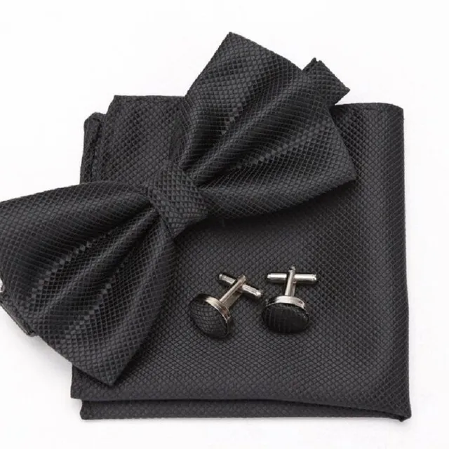 Men's bow tie, handkerchief and cufflinks