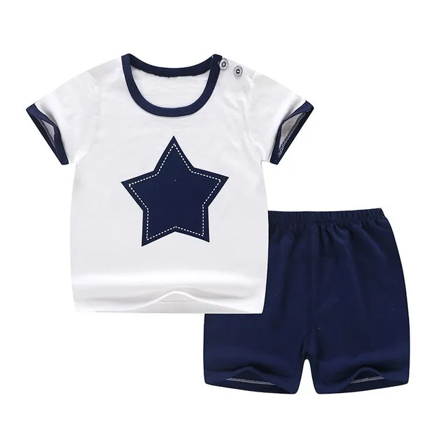 Set of children's shorts and short-sleeved T-shirt