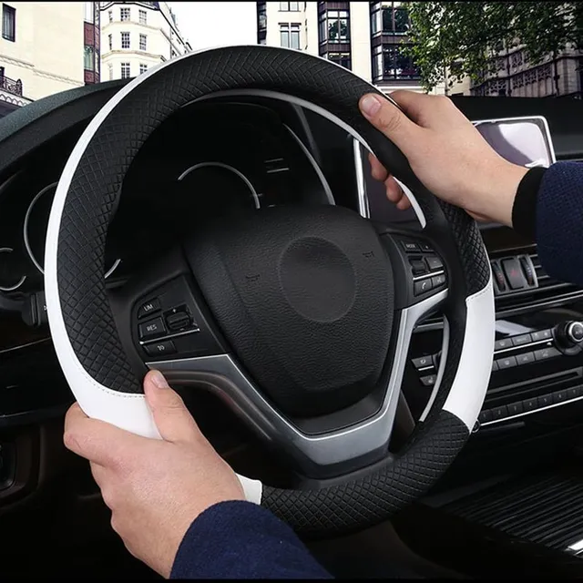 Leatherette steering wheel cover