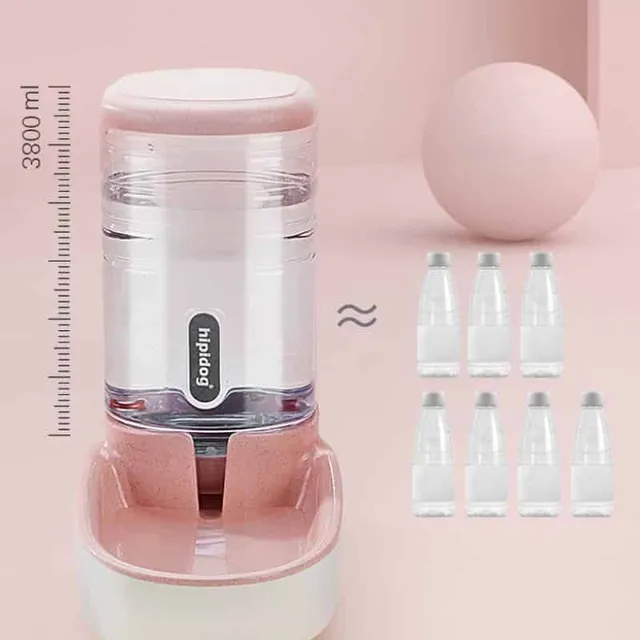 Powder dispenser for dogs or cats