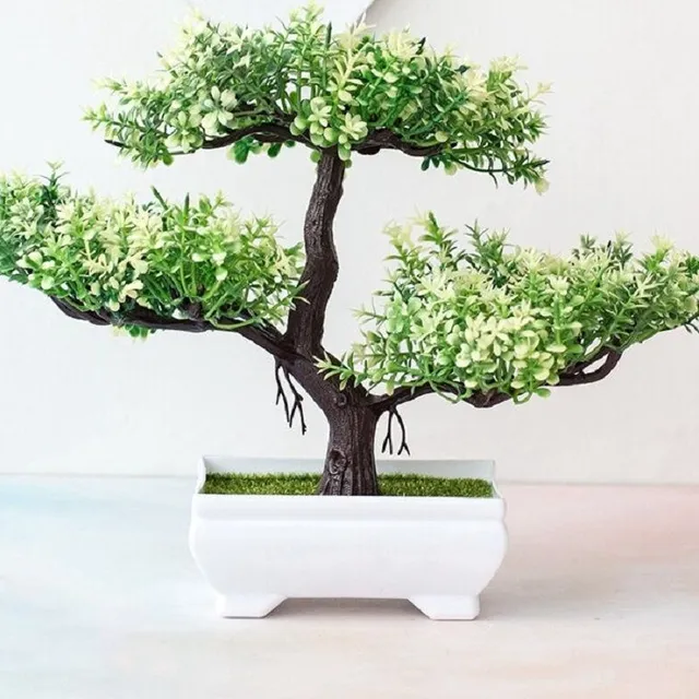 Sztuczne bonsai w garnku