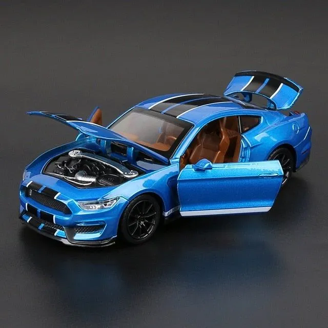 Športové auto - Ford Mustang Shelby GT350