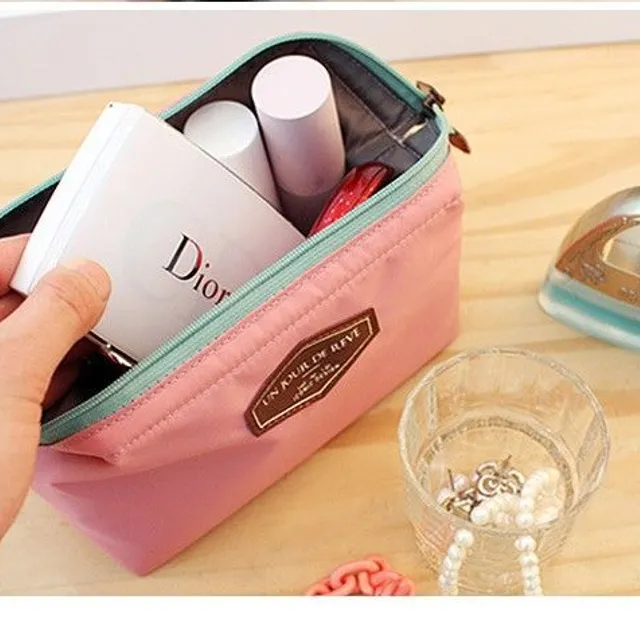 Luxurious women's cosmetic bag