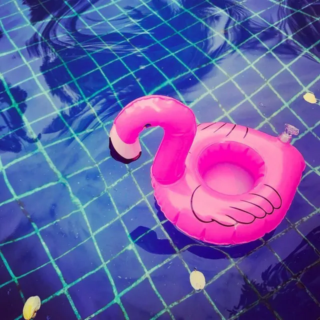 Stylish floating flamingo drink holder