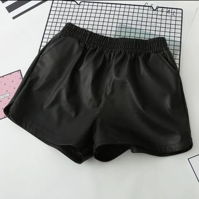 Women's elegant leather shorts