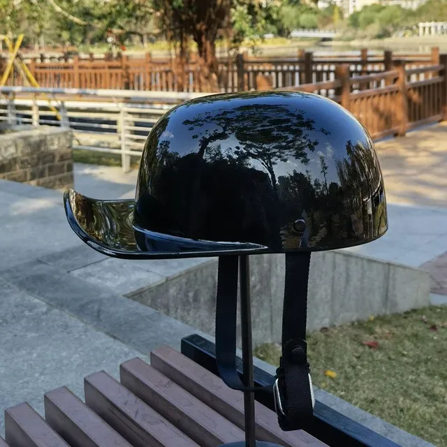 Stylish motorcycle helmet for maximum safety and comfort