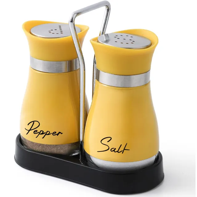 Practical salt and pepper in set 2 pieces - stylish supplement to the kitchen