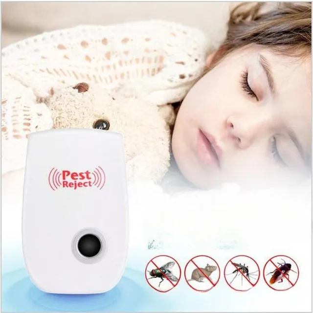 Ultrasonic pest repeller