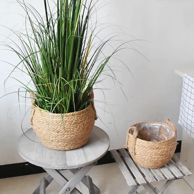 Straw flower pot