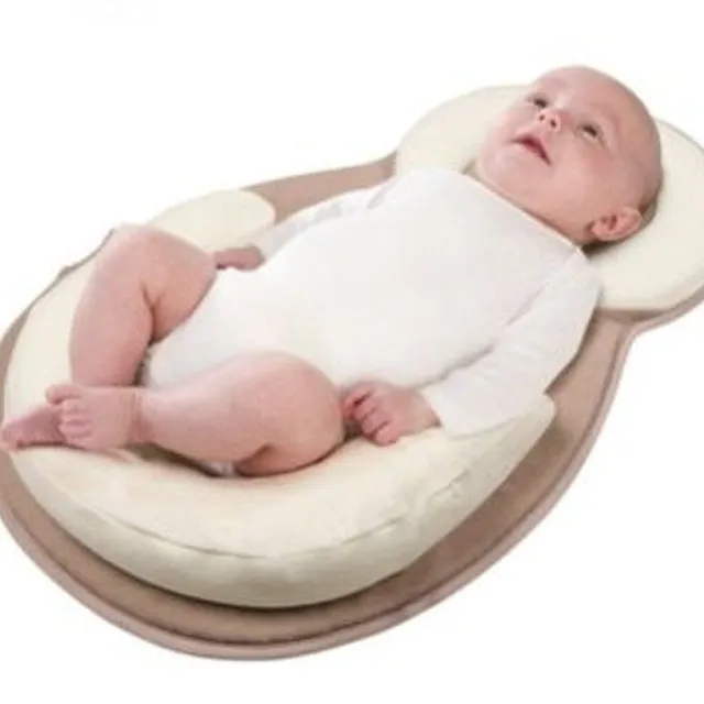 Comfortable nest for baby Saran