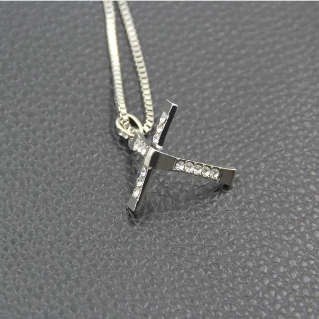 Luxury necklace with cross - The Fast and the Furious (Vin Diesel)