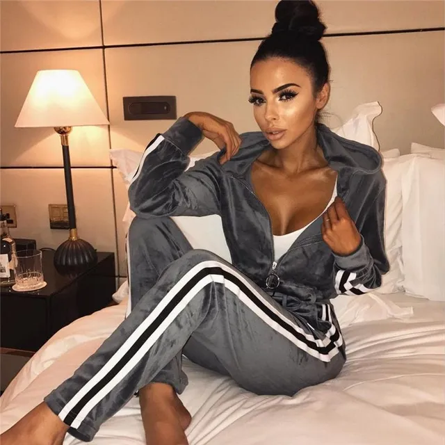 Ladies suede tracksuit Alma