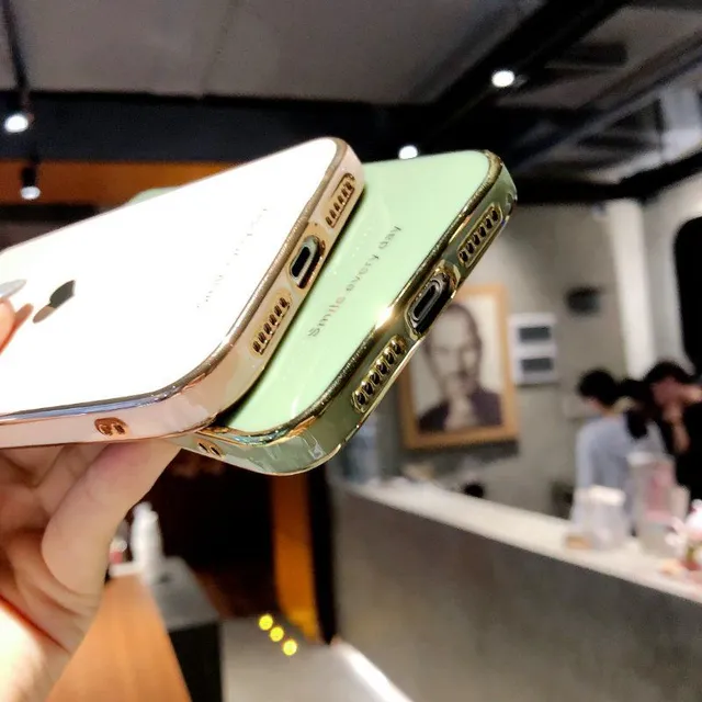 Luxusné vysokokvalitné nárazuvzdorný ochranný kryt na Iphone so srdiečkom