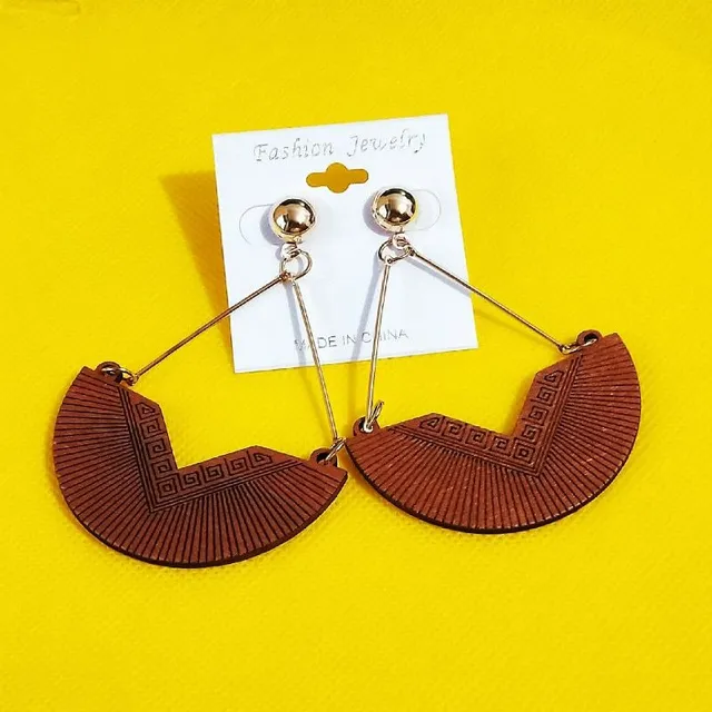 Women's luxury earrings made of African wood