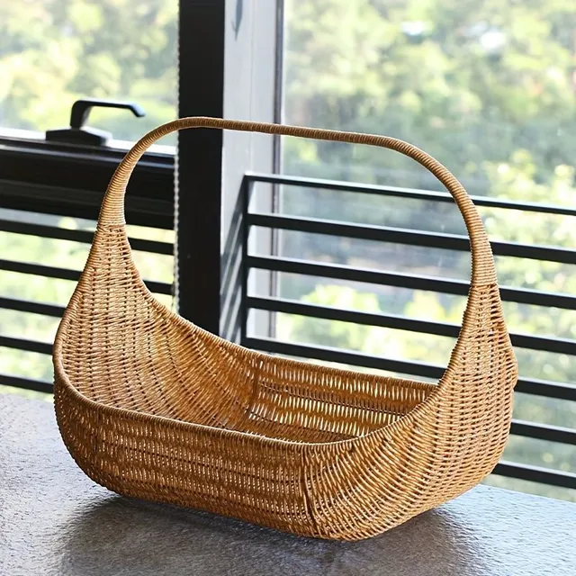 Artificial rattan wrapper for fruit and pastries