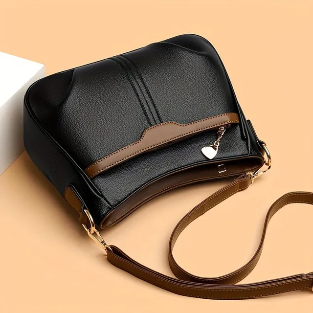 Női műbőr crossbody táska állítható pánttal