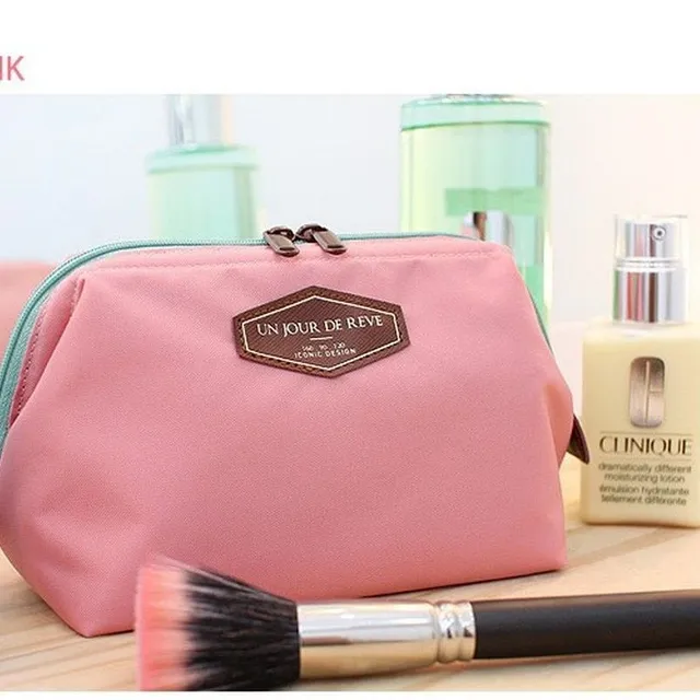 Luxurious women's cosmetic bag